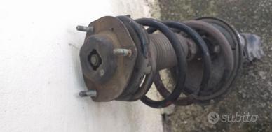 Ammortizzatore e pinze freno Lexus Rx400h