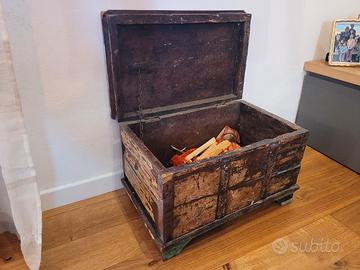 Baule Antico in Legno – Pezzo Unico Stile Shabby/I