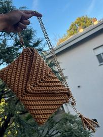 Borsa artigianale in cordino cammello