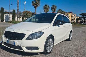 Mercedes classe B180cdi automatica Tagliandata.