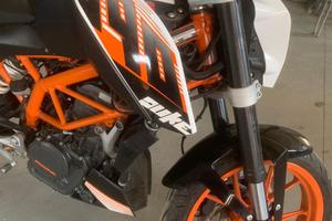 Ktm Duke 390