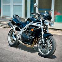 Triumph Speed Triple 955i (2000)