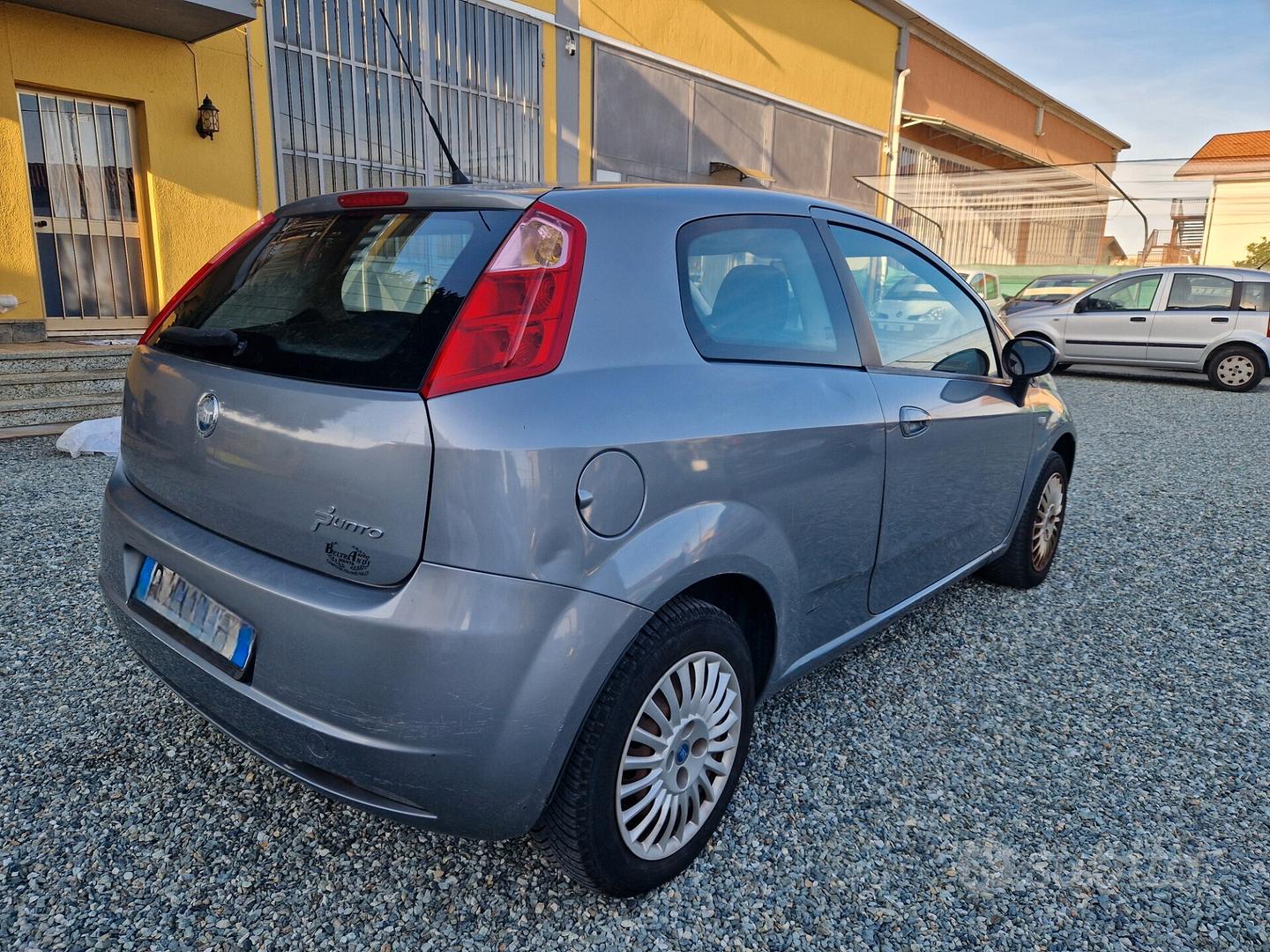 Fiat Grande Punto 2007 photo 5