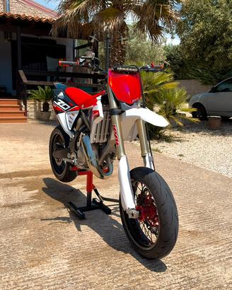 Fantic XE 125 motard