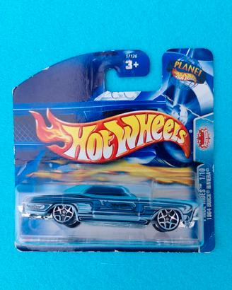 Hot Wheels Buick Riviera 2003