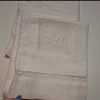 asciugamani ricamati