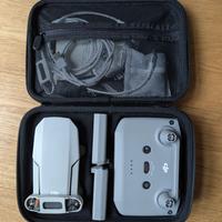 DJI mini 2 + accessori (40 minuti volo)