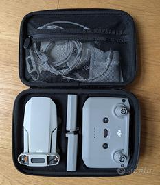 DJI mini 2 + accessori (40 minuti volo)