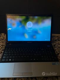 COMPUTER SAMNSUNG PORTATILE