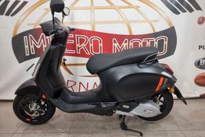 VESPA SPRINT 150 - NERA - KM 0