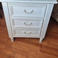 Comodini vintage coppia shabby chic, originali.