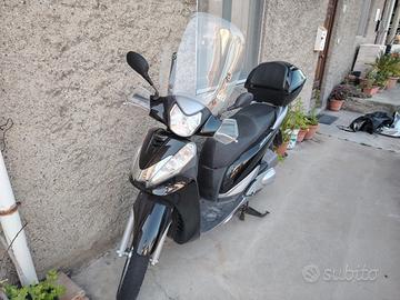 Honda SH 300