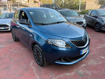 Lancia Ypsilon 1.0 FireFly 5 porte S&S Hybrid Ecoc