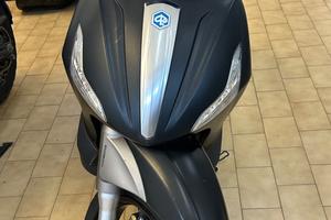 Piaggio Beverly 350
