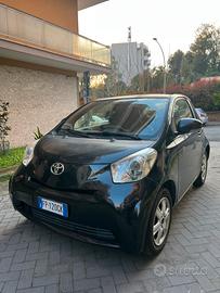 Toyota IQ 1.0 automatica
