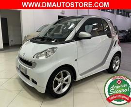 SMART ForTwo 1000 52 kW MHD coupé pulse