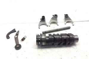 SUZUKI GS 500 DESMO DESMODROMICO CAMBIO E FORCHETT