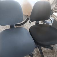Scrivania da ufficio + tre sedie ufficio