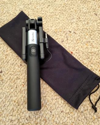 Asta telescopica per selfie