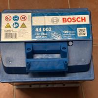 Batteria Bosch S4 002 12V 52Ah 470A