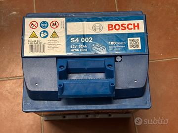 Batteria Bosch S4 002 12V 52Ah 470A