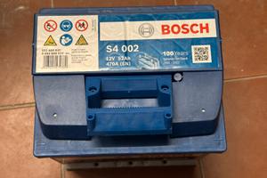 Batteria Bosch S4 002 12V 52Ah 470A