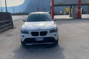 Bmw X1  Xdrive20d