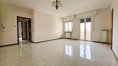 3 LOCALI A BORGO VIRGILIO