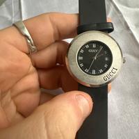 Orologio Gucci vintage nero al quarzo