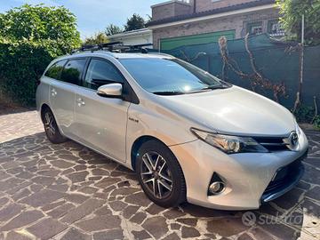 Auris II 2013 Touring Sport Touring Sport 1.8 hybr
