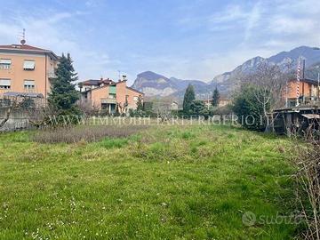 Terreno di 1554 m² a Calolziocorte