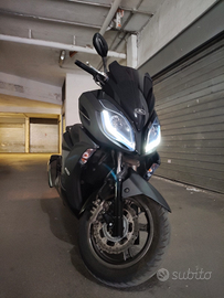 Kymco k-xct 300