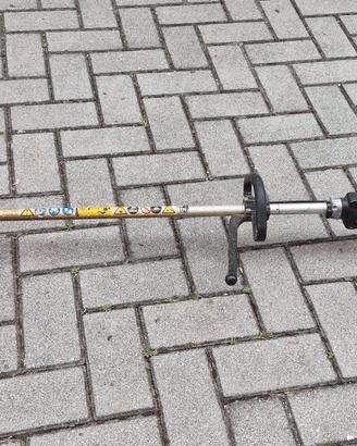 Decespugliatore a scoppio