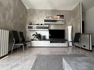 3 LOCALI A PESSANO CON BORNAGO