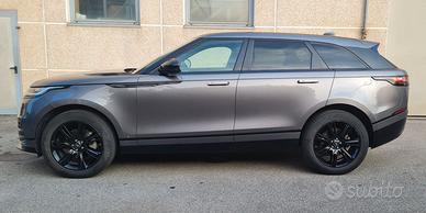 VELAR 2.0 d / 240 cv / R Dynamic S