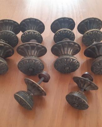 Pomelli per antine e/o cassetti ottone