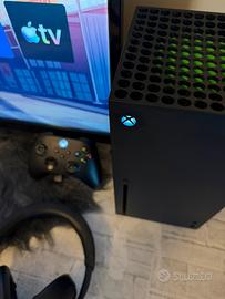 Xbox Series X + Accessori