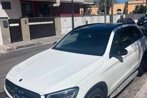 Mercedes glc AMG 220