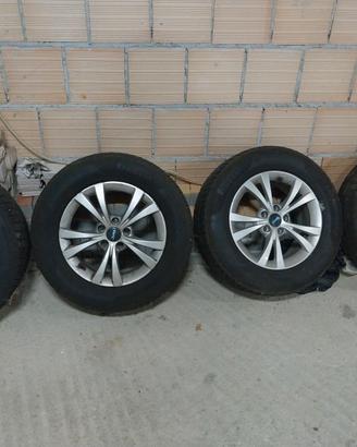 Cerchi jeep da 16 pollici