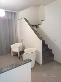Casa indipendente di 165 m² con più di 5 locali a 
