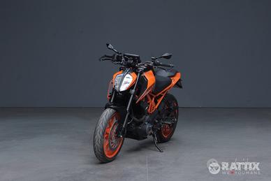 KTM 390 Duke