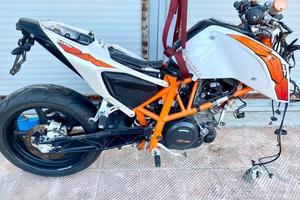 ktm duke 690 Abs 2012 RICAMBI KTM 690 duke