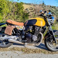 Suzuki GSX 750 Inazuma