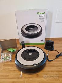 Robot aspirapolvere ROOMBA E5