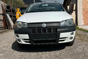 Fiat Strada Modello ADVENTURE