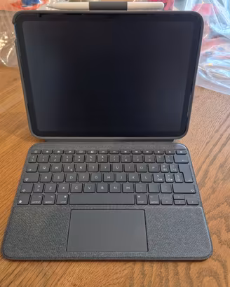 iPad A16 128GB Wi-Fi + Cellular + accessori