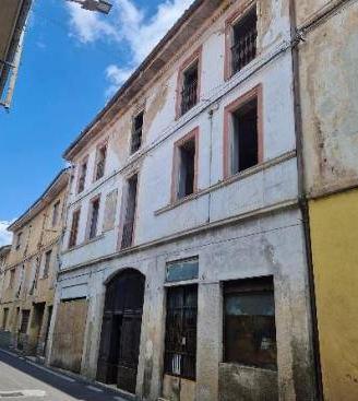 Immobile in asta di 68 m² a Fara Novarese