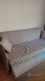 Divano letto con doppio materasso
