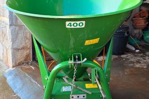 Spandiconcime  500kg portato Trattore 