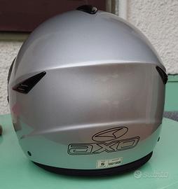 Casco AXO POLIS